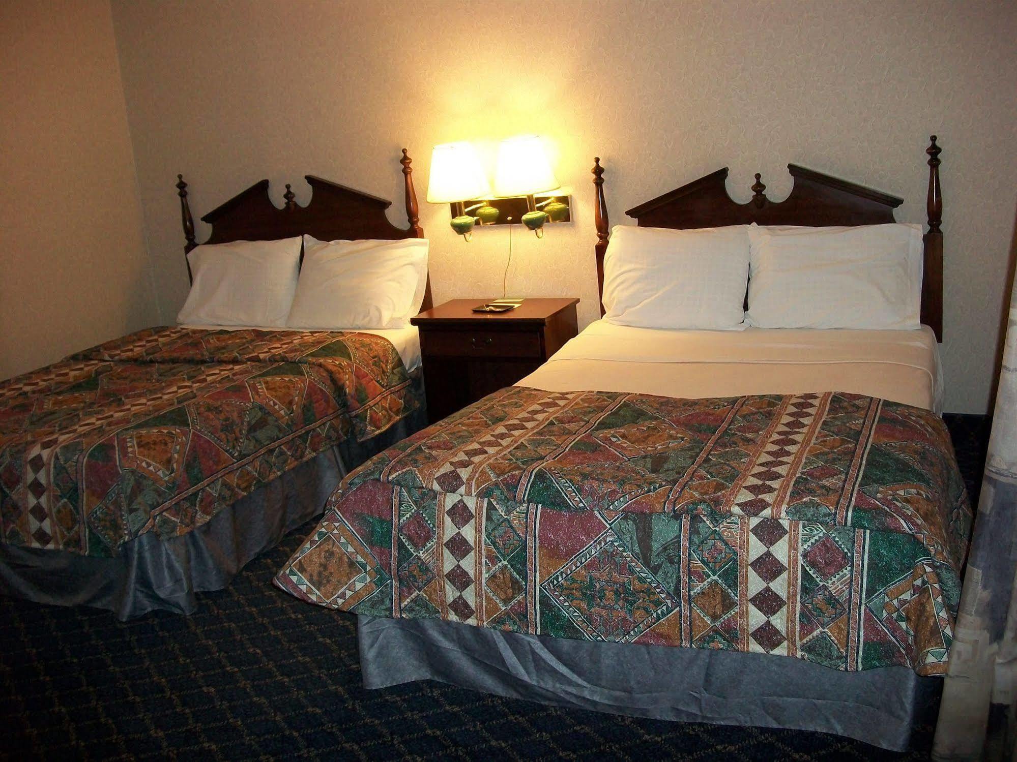 Regency Inn & Suites West Springfield Luaran gambar