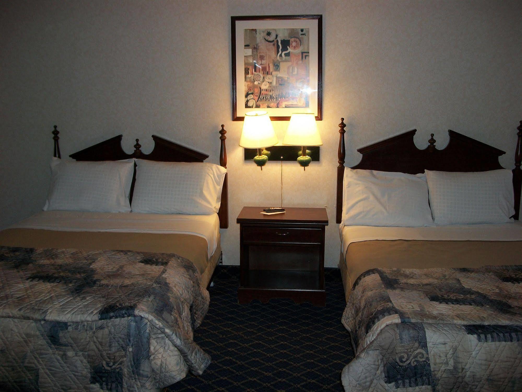 Regency Inn & Suites West Springfield Luaran gambar