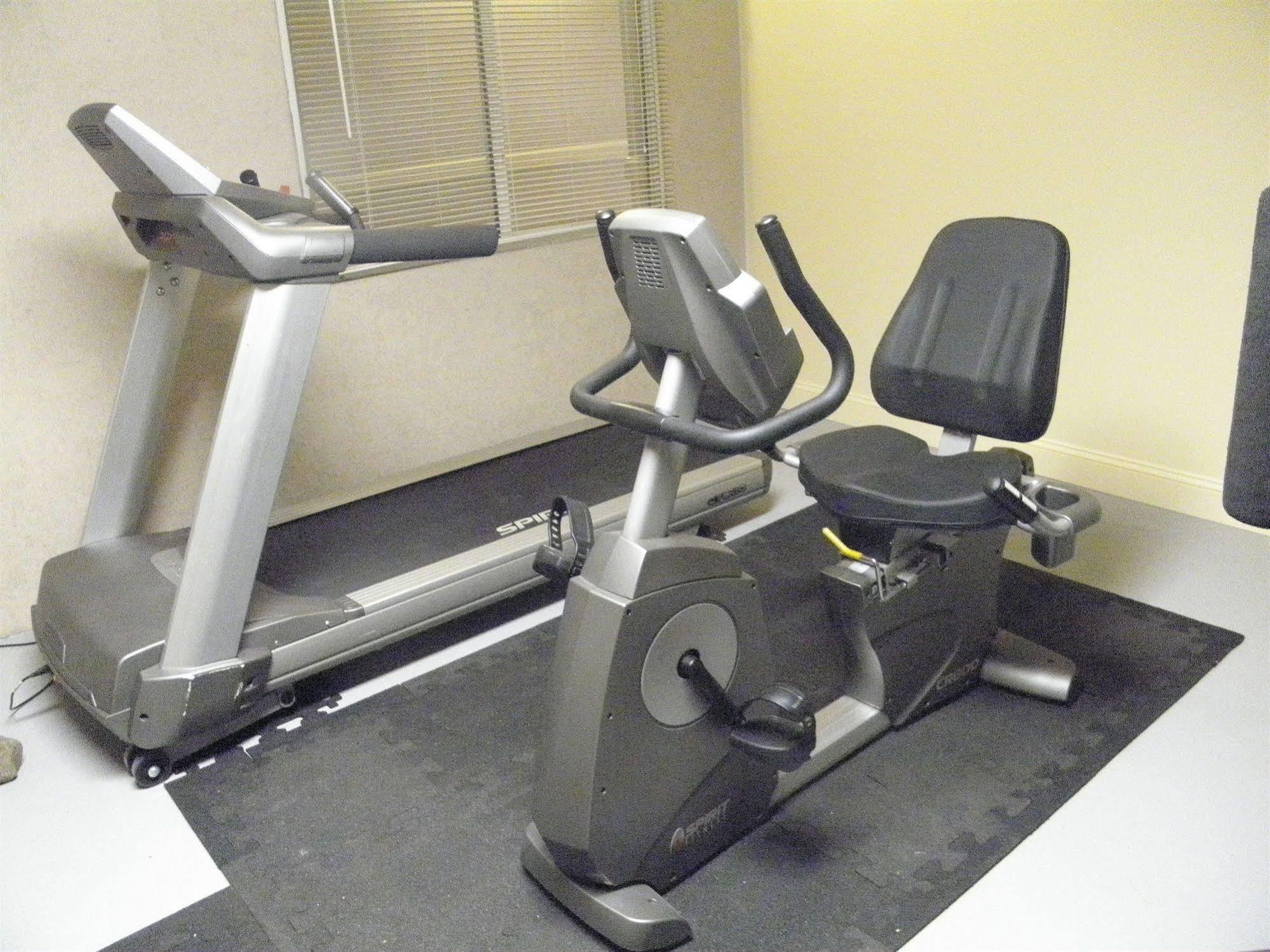 Regency Inn & Suites West Springfield Luaran gambar